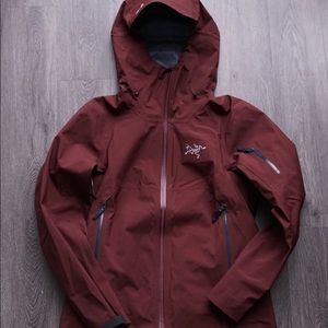 Arcteryx sentinel AR jacket women’s
